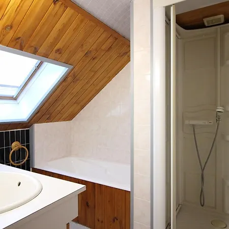 Charmante Maison 100m² Au Centre Du Mont-dore, Patio, Cour, Garage, 6 Pers, Ideale Pour Famille - Fr-1-415-134 Le Mont-Dore