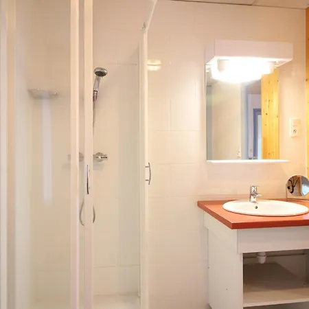 Charmante Maison 100m² Au Centre Du Mont-dore, Patio, Cour, Garage, 6 Pers, Ideale Pour Famille - Fr-1-415-134 Holiday home *