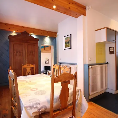 Charmante Maison 100m² Au Centre Du Mont-dore, Patio, Cour, Garage, 6 Pers, Ideale Pour Famille - Fr-1-415-134