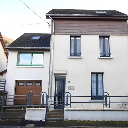 Charmante Maison 100m² Au Centre Du Mont-dore, Patio, Cour, Garage, 6 Pers, Ideale Pour Famille - Fr-1-415-134 Holiday home *
